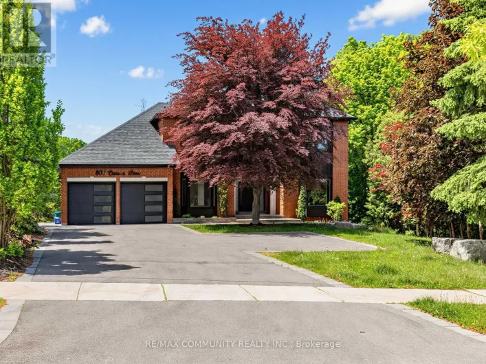 806 CLARENCE STREET E, Vaughan