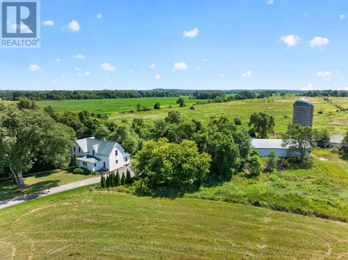 806 EDEN GROVE ROAD S, Leeds and the Thousand Islands