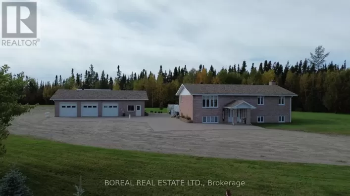 806 HWY 652, Cochrane