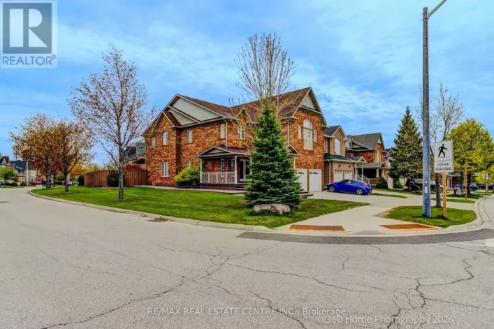 806 WHITE CLOVER WAY, Mississauga