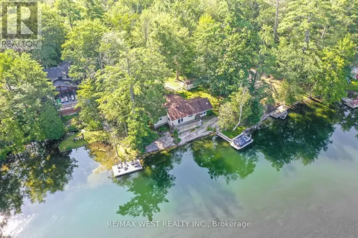 8060 OAKRIDGE DRIVE, Ramara