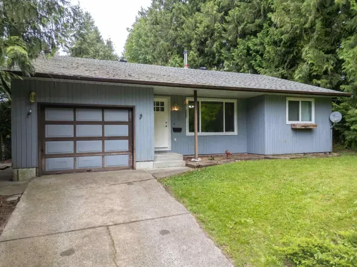 8061 CARIBOU STREET, Mission