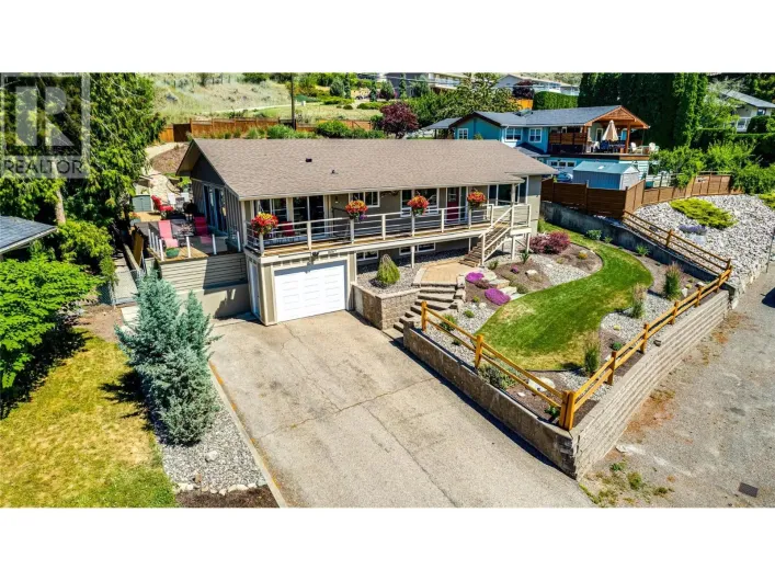 8067 Beachcomber Bay Road, Vernon
