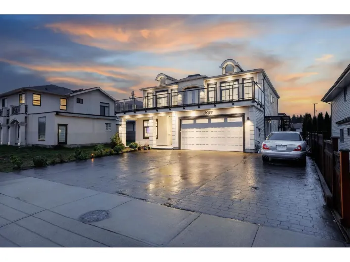 8069 124 STREET, Surrey