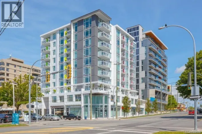 807 1090 Johnson St, Victoria