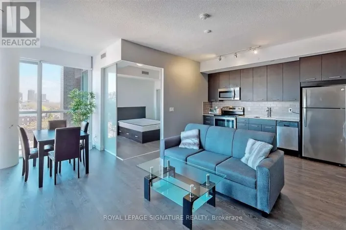 807 - 2055 DANFORTH AVENUE, Toronto