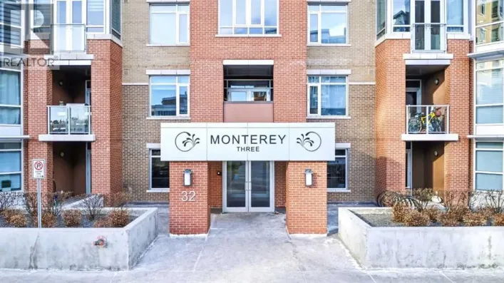 807, 32 Varsity Estates Circle NW, Calgary