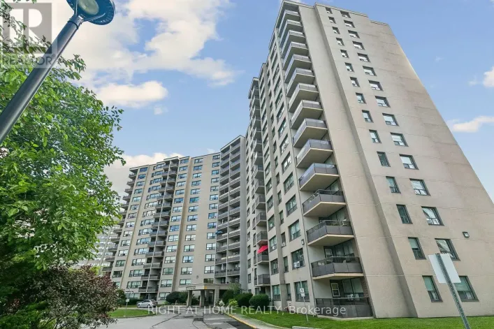 807 - 451 THE WEST MALL, Toronto
