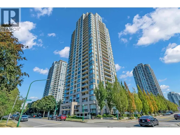 807 7088 SALISBURY AVENUE, Burnaby