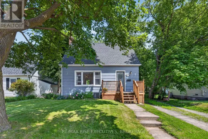 807 BROCK STREET, Kingston