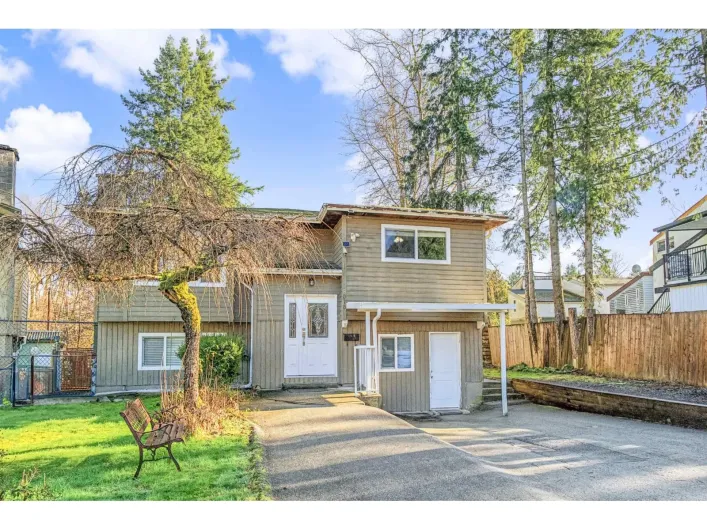 8076 139A STREET, Surrey