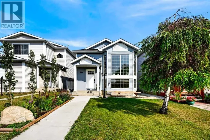 8079 Laguna Way NE, Calgary