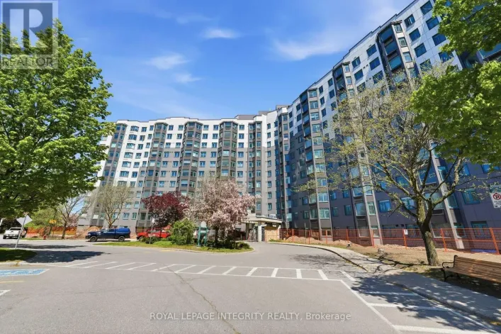 808 - 1025 GRENON AVENUE, Ottawa