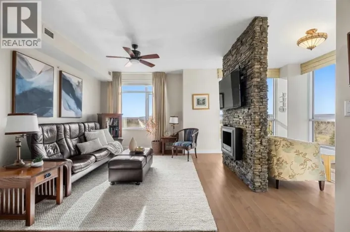 808, 16 Varsity Estates Circle NW, Calgary