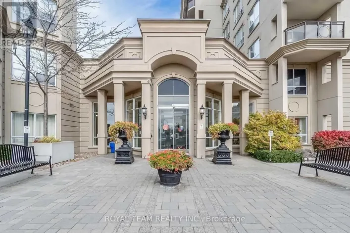 808 - 2 MAISON PARC COURT, Vaughan