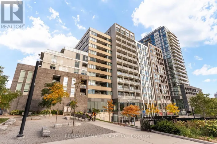 808 - 20 MINOWAN MIIKAN LANE, Toronto