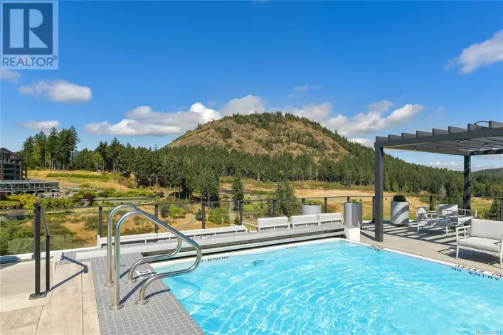 808 2000 Hannington Rd, Langford