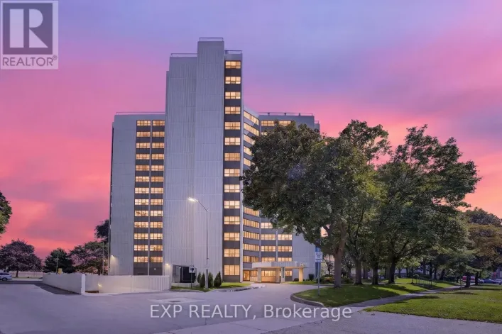 808 - 2323 CONFEDERATION PARKWAY, Mississauga