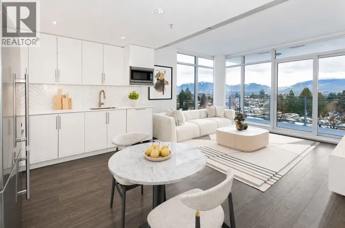 808 2435 KINGSWAY STREET, Vancouver