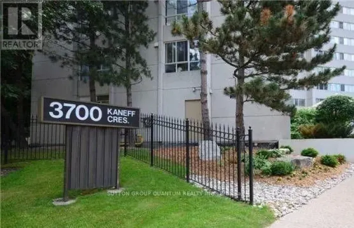 808 - 3700 KANEFF CRESCENT, Mississauga