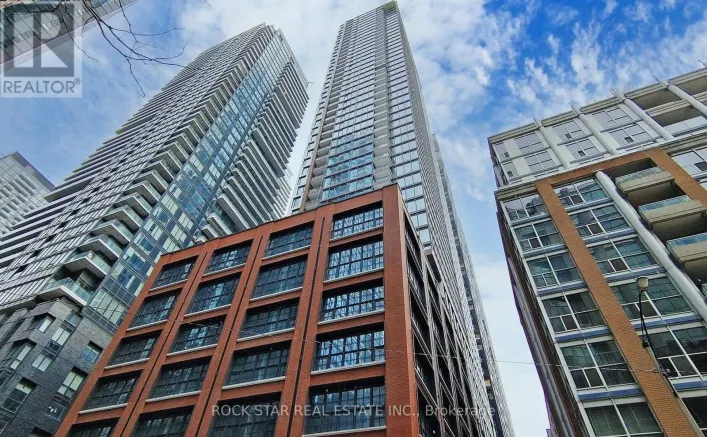808 - 55 MERCER STREET, Toronto