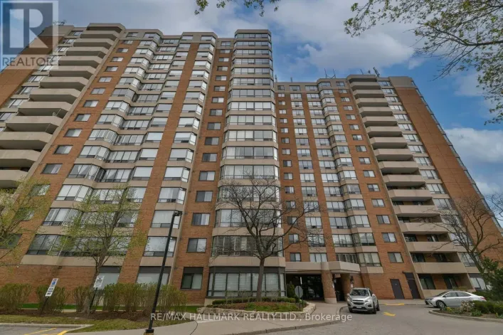 808 - 7601 BATHURST STREET, Vaughan