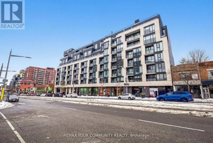 808 - 840 ST CLAIR AVENUE W, Toronto