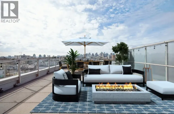 808 933 E HASTINGS STREET, Vancouver