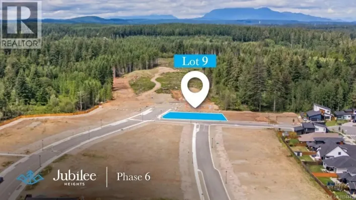 808 Beaver Creek Blvd, Campbell River