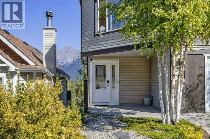 808 Lawrence Grassi Ridge, Canmore