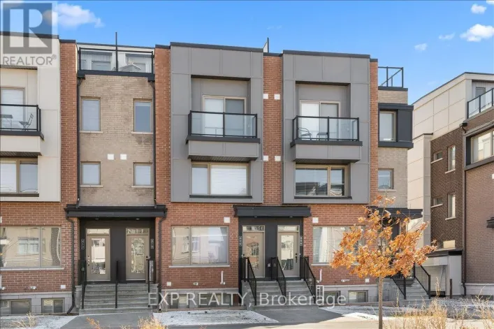 808 MIKINAK ROAD, Ottawa