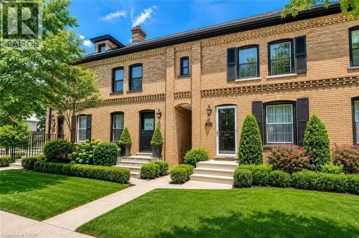 808 MONMOUTH Road, Windsor