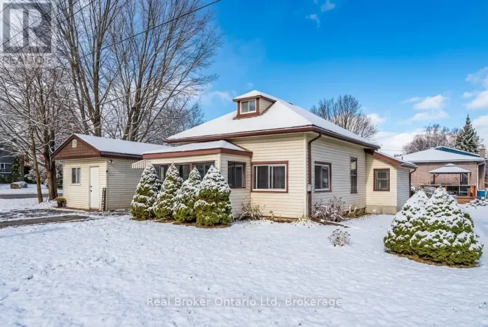 808 QUEBEC STREET, Midland