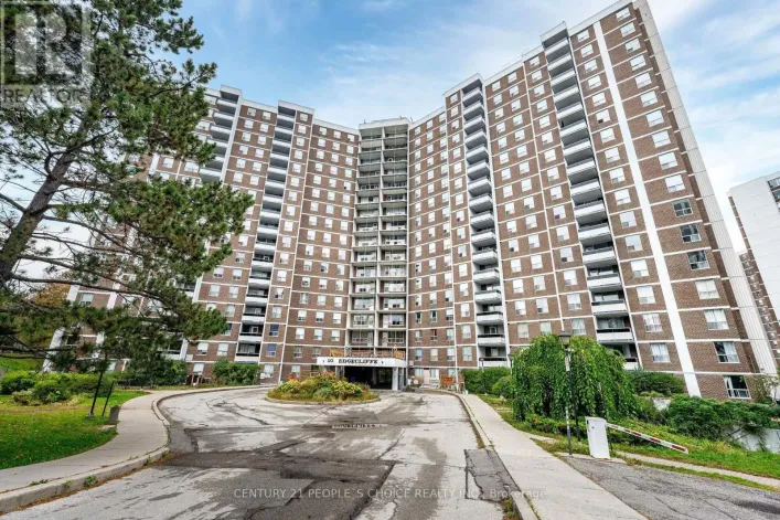 809 - 10 EDGECLIFFE GOLFWAY, Toronto