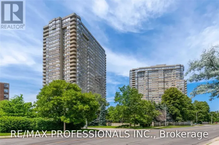809 - 1300 ISLINGTON AVENUE, Toronto