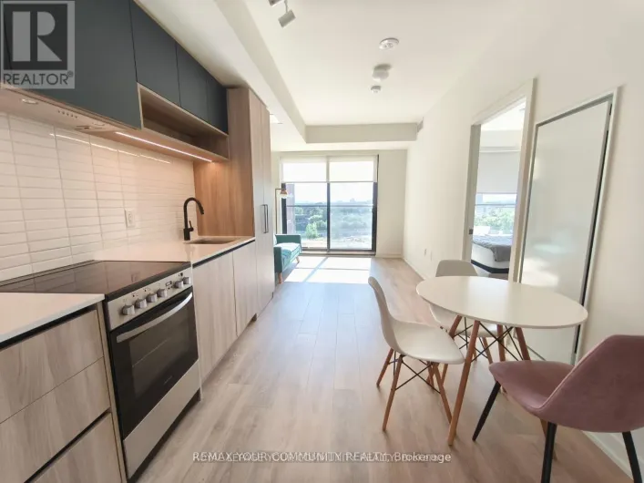 809 - 181 STERLING ROAD, Toronto