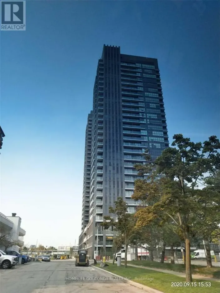 809 - 2 SONIC WAY, Toronto