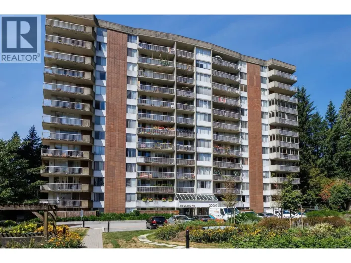 809 2020 FULLERTON AVENUE, North Vancouver