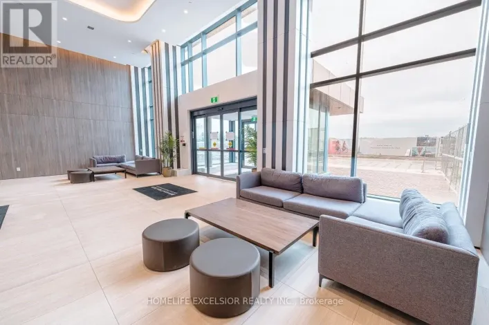 809 - 220 MISSINNIHE WAY, Mississauga