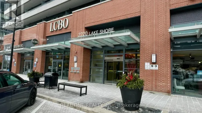 809 - 2220 LAKESHORE BOULEVARD, Toronto