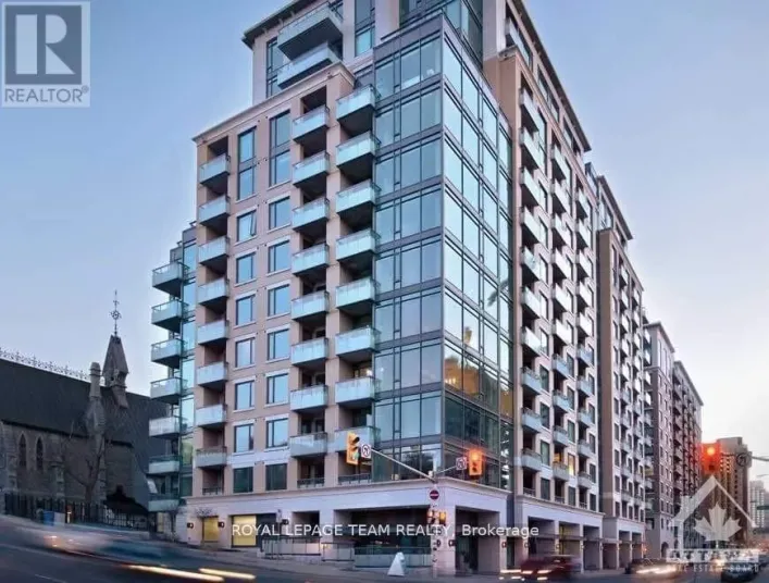 809 - 238 BESSERER STREET, Ottawa
