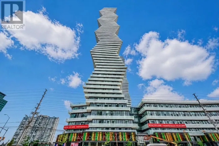 809 - 3900 CONFEDERATION PARKWAY, Mississauga