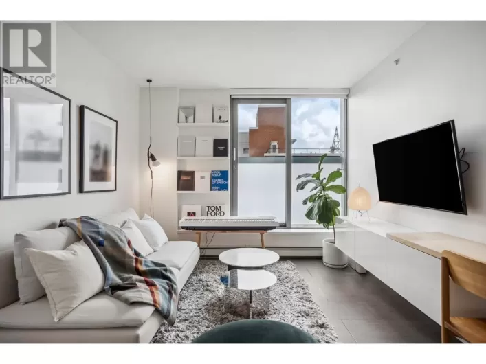 809 66 W CORDOVA STREET, Vancouver