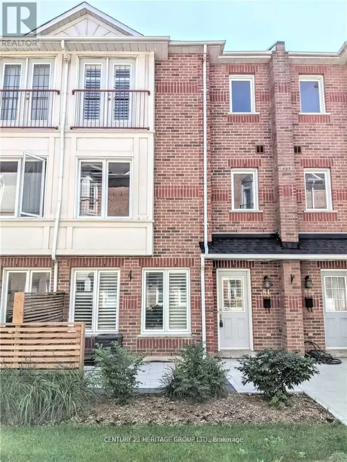 81 - 151 TOWNSGATE DRIVE, Vaughan