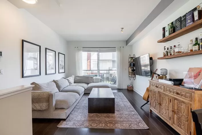 81 16222 23A AVENUE, Surrey