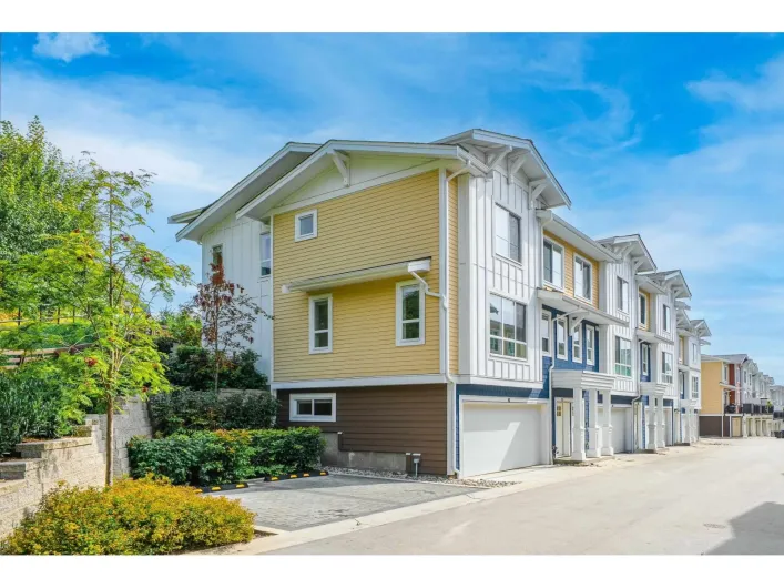 81 16561 17A AVENUE, Surrey