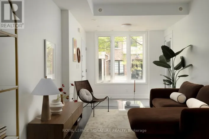 81 - 30 CARNATION AVENUE, Toronto