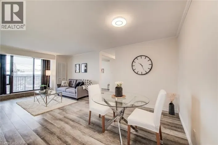 81 CHURCH Street Unit# 1504, Kitchener