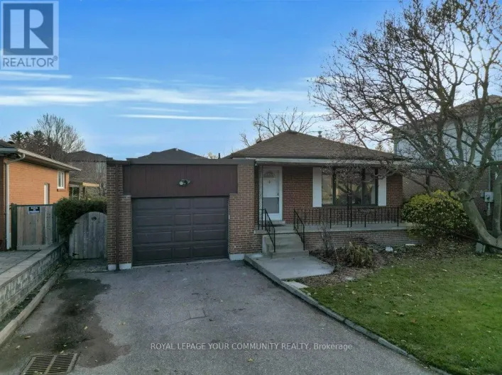 81 CLARK AVENUE, Markham