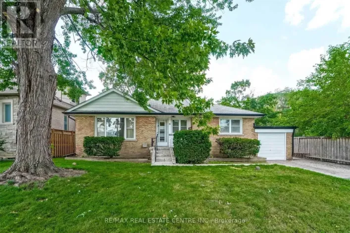 81 DUNBAR ROAD, Mississauga